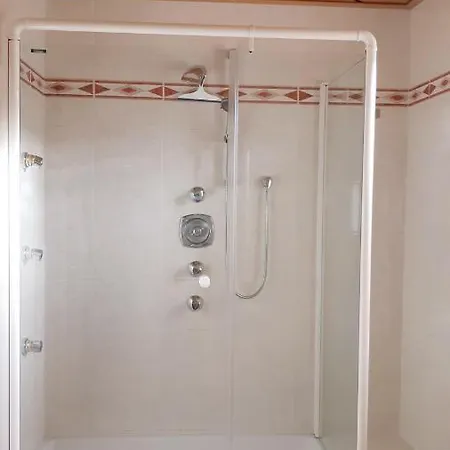 Apartment Mit Eigenem Garten In Traumhafter Lage *