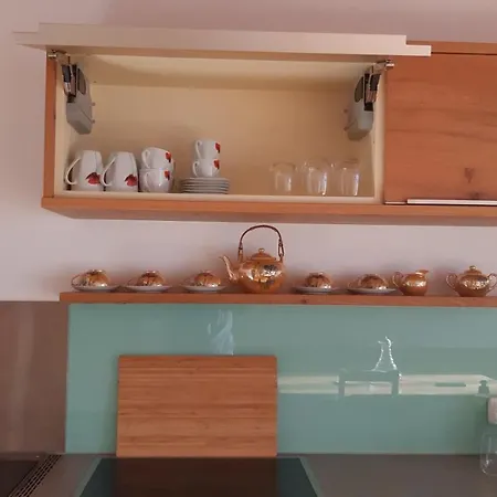 Mit Eigenem Garten In Traumhafter Lage