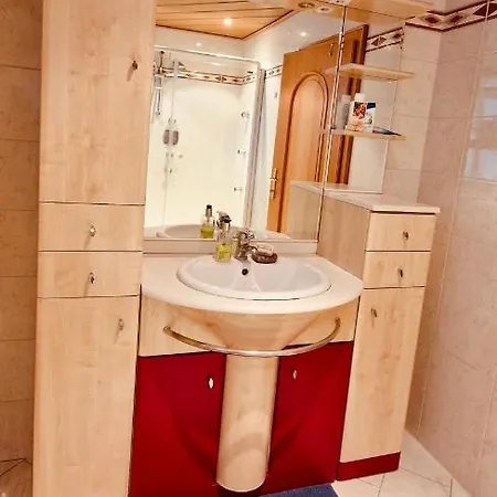 Mit Eigenem Garten In Traumhafter Lage Grubach