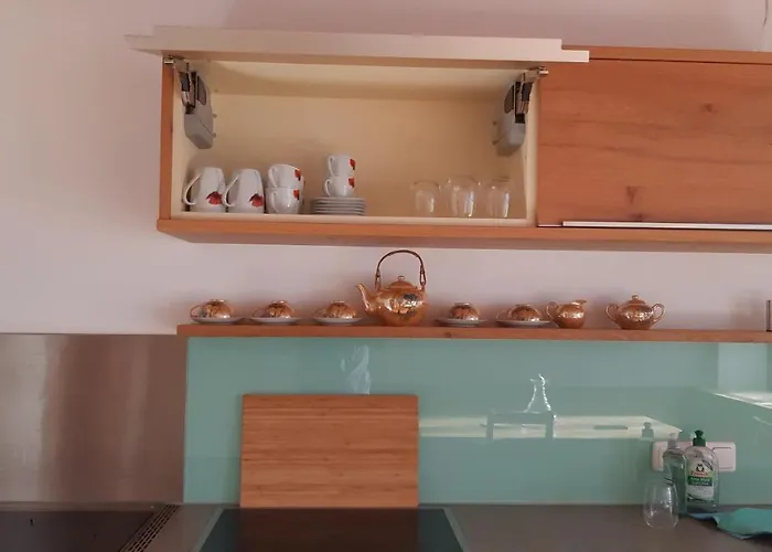 Mit Eigenem Garten In Traumhafter Lage