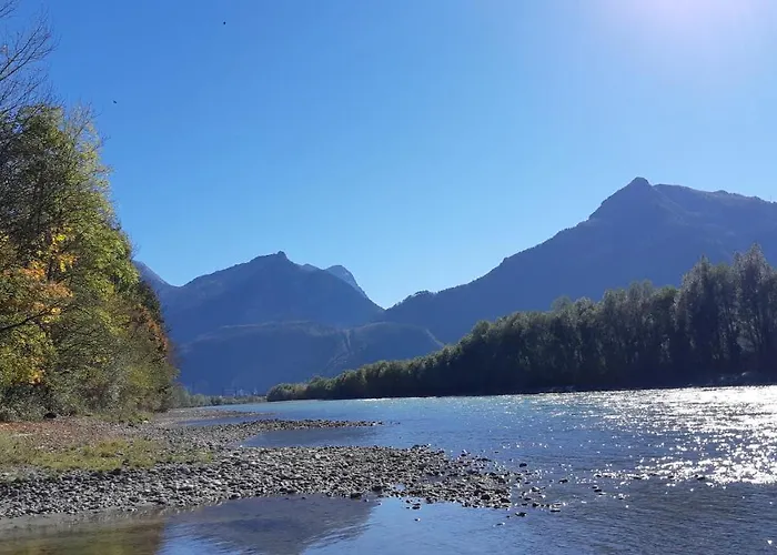 Mit Eigenem Garten In Traumhafter Lage Grubach